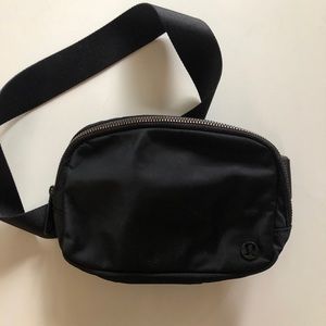 Lululemon belt bag